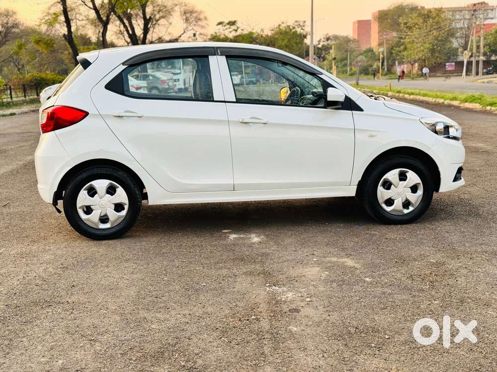 Tata Tiago 1.05 Revotorq Xt, 2018, Petrol