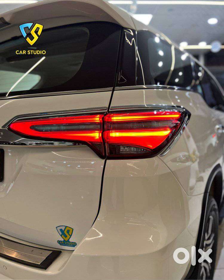 Toyota Fortuner 4x2 At 2.8 Diesel, 2021, Diesel