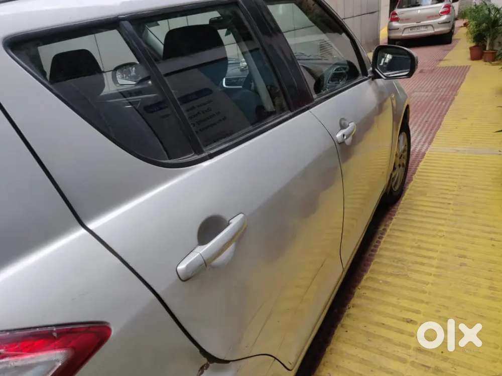 Maruti Suzuki Swift 2012