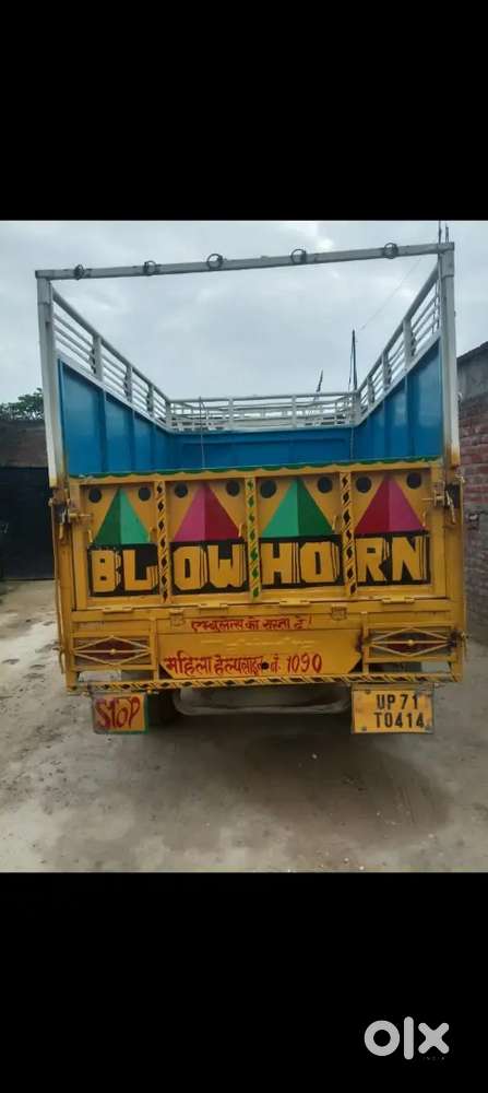 बोलोरो कैंपर गाड़ी है एक हाथ की गाड़ी नंबर एक की गाड़ी