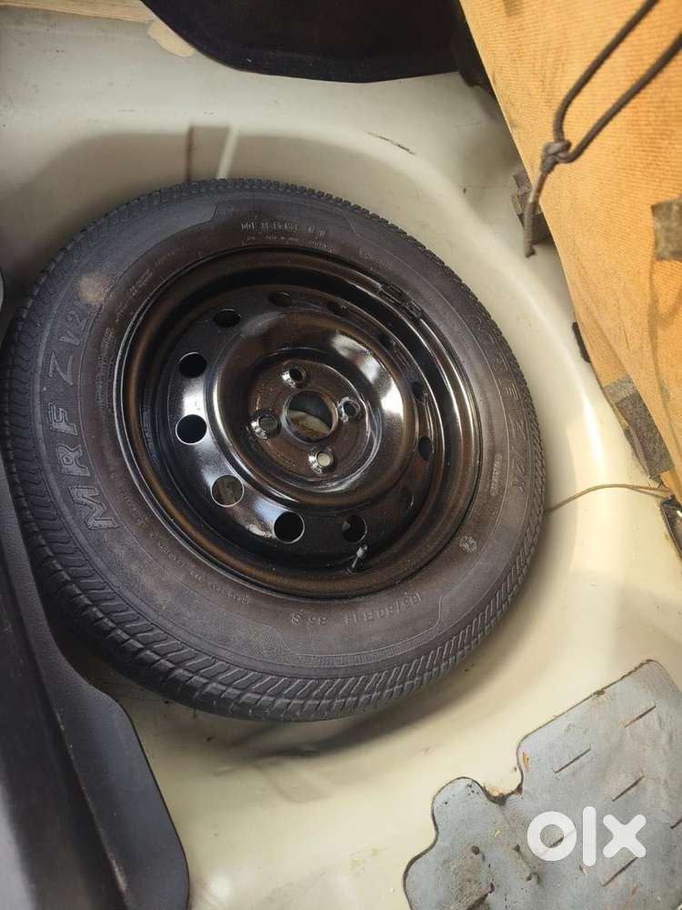 Maruti Suzuki Swift Dzire Vxi Optional, 2013, Petrol