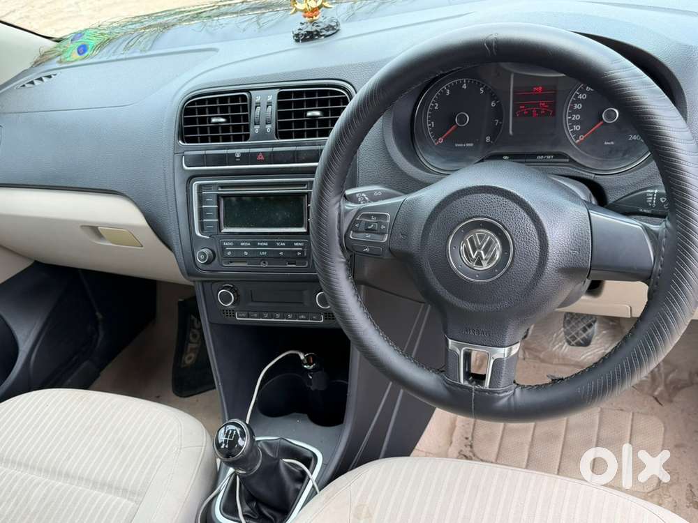 Volkswagen Polo Manual Petrol 2013