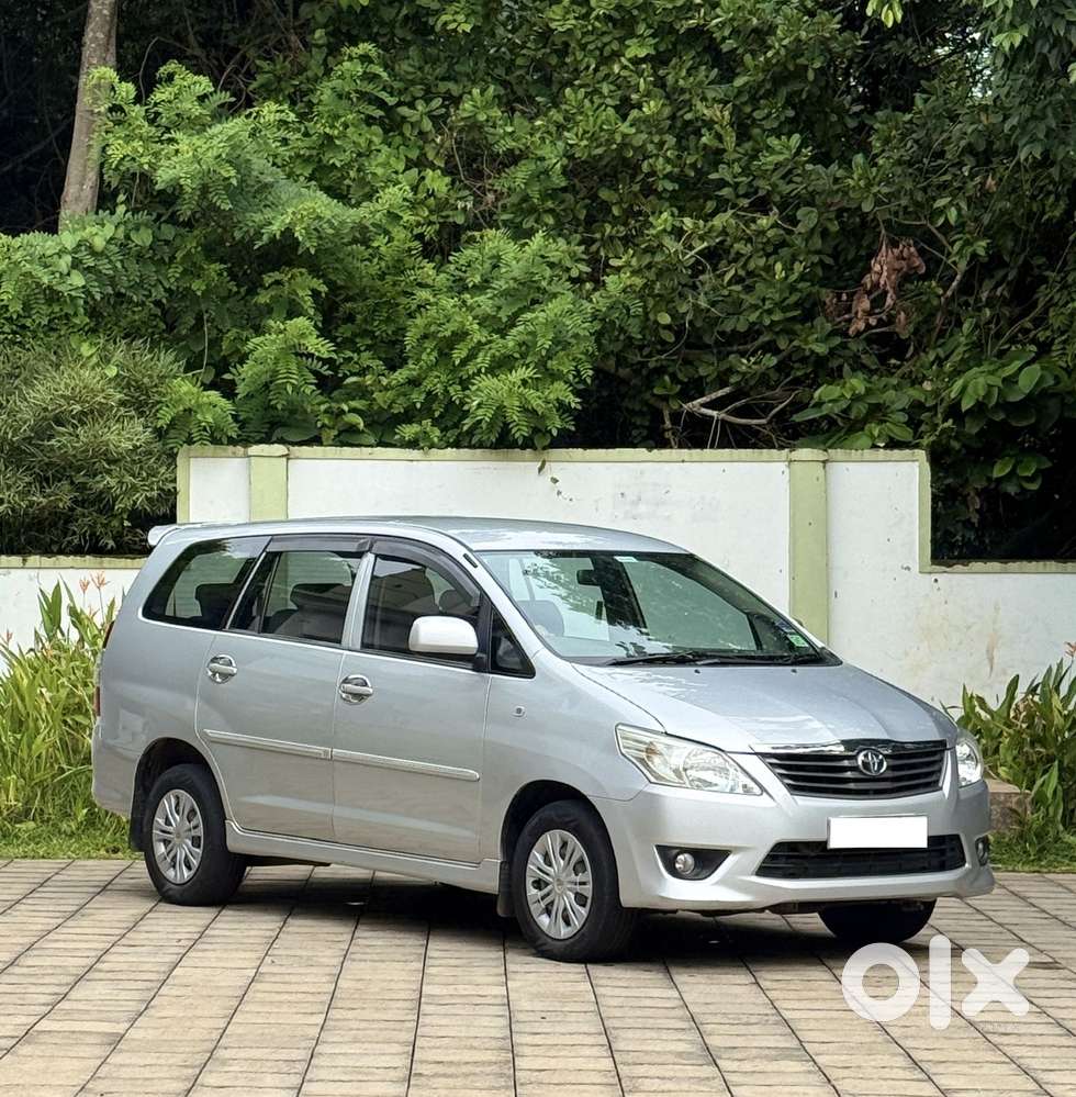 Toyota Innova 2.0 Gx 8 Seater, 2012, Diesel