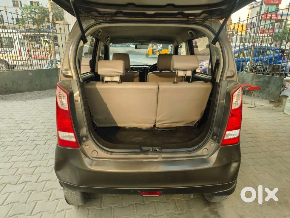 Maruti Suzuki Wagon R Vxi Amt1.2, 2016, Petrol