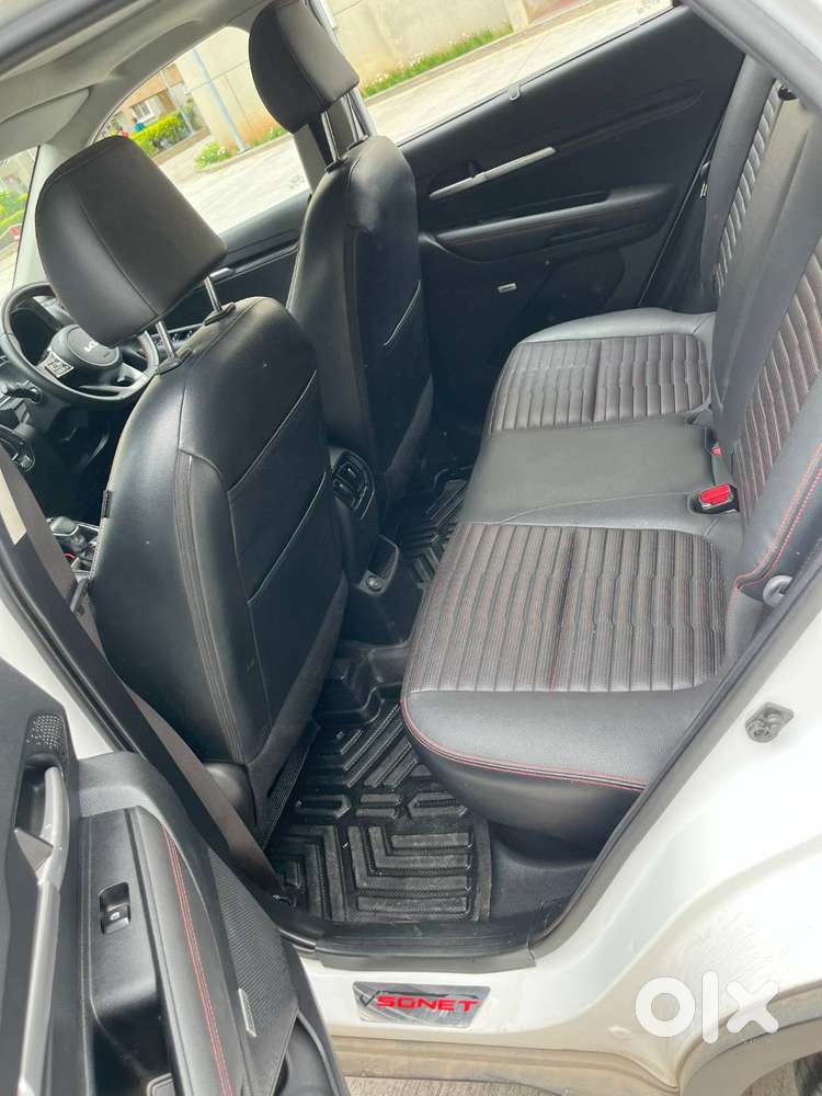 Showroom Condition Sonet