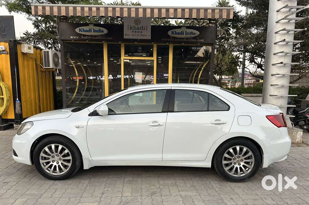 Maruti Suzuki Kizashi Cvt, 2012, Cng & Hybrids