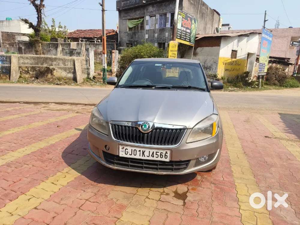 Skoda Fabia 2011 Cng 24km / Chind Ac