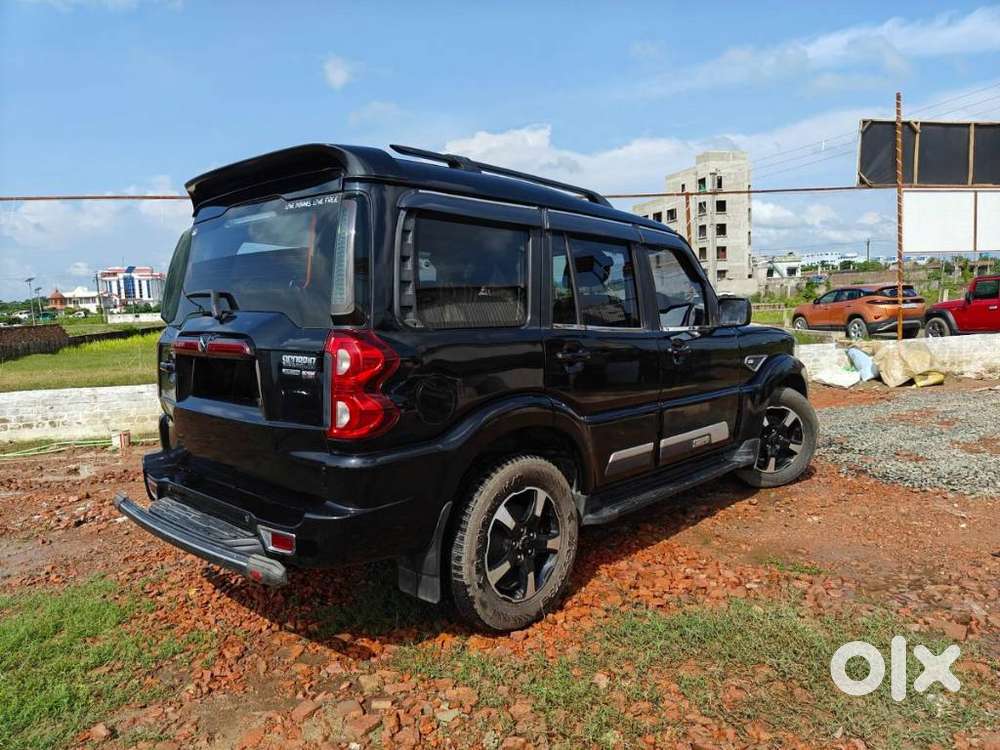 Mahindra Scorpio Classic 2.2 S 11 Mt 7 Cc, 2025, Diesel