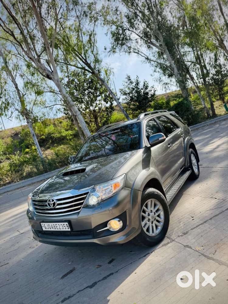 Toyota Fortuner Diesel 2012