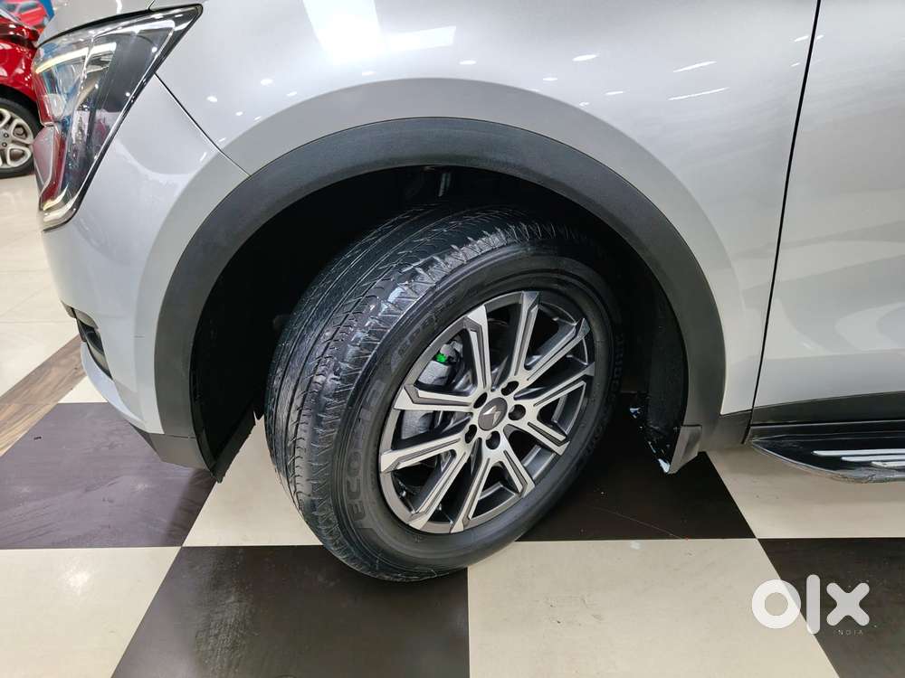 Mahindra Xuv700 2.2 Ax 7 Diesel At Luxury Pack Str Awd, 2022, Diesel