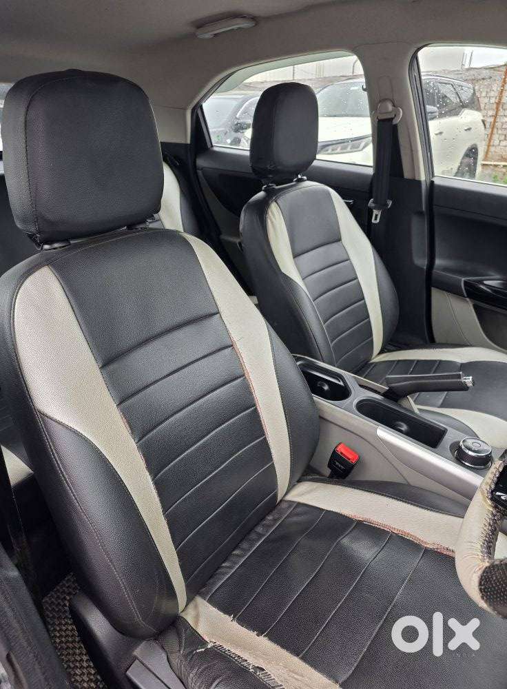 Tata Nexon 1.2 Revotron Xt, 2018, Petrol