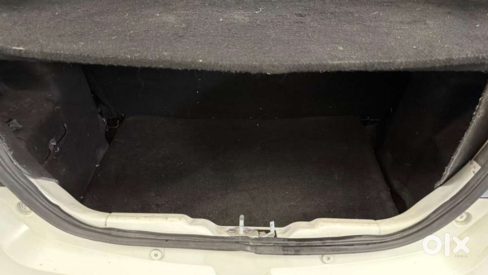 Tata Tiago Xe, 2018, Petrol