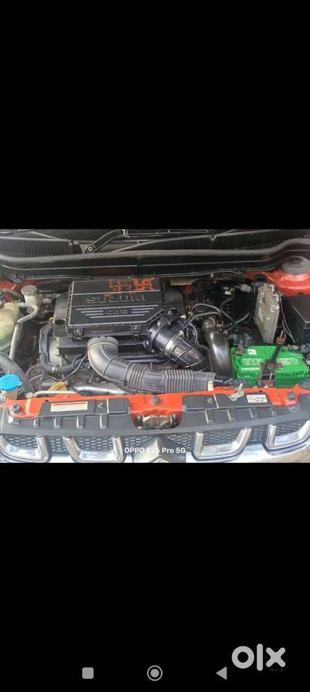 Maruti Suzuki Brezza Zdi+ Dual Tone, 2018, Diesel