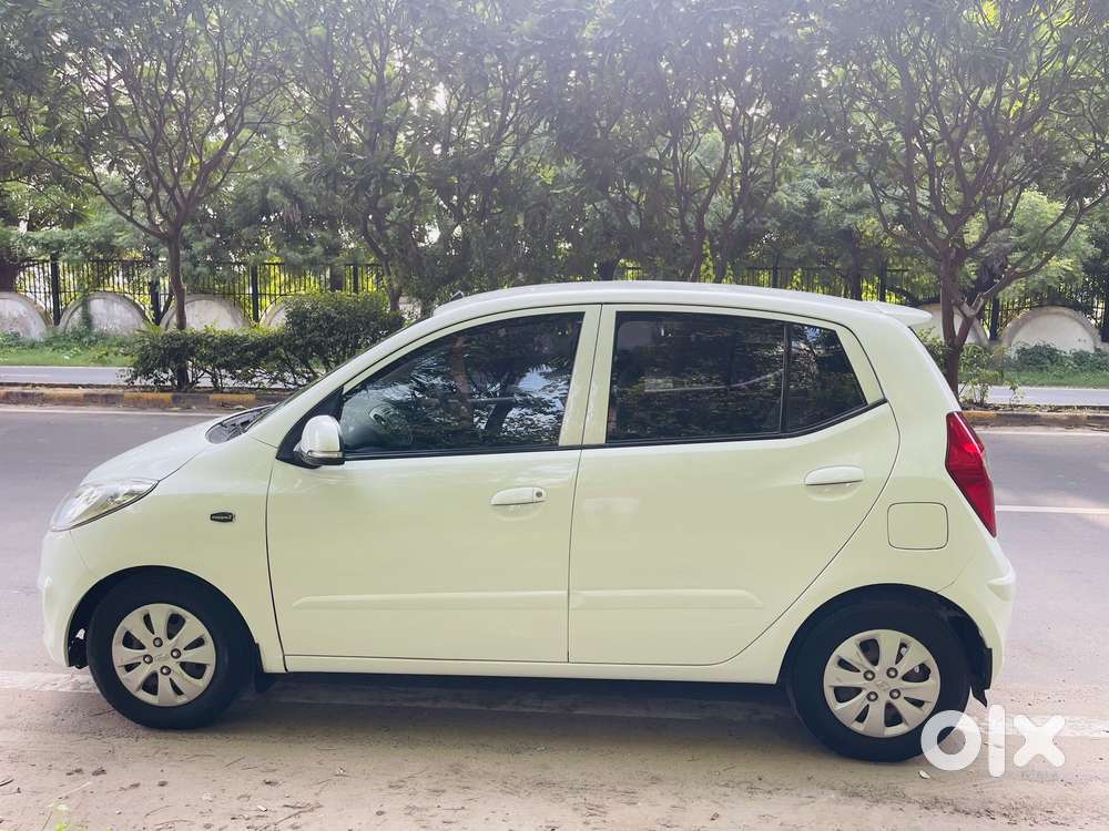 Hyundai I10 Sportz 1.2 Automatic Kappa2, 2012, Petrol