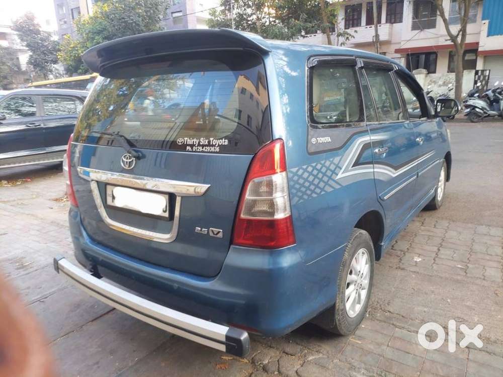 Toyota Innova 2.5 V 7 Str, 2012, Diesel