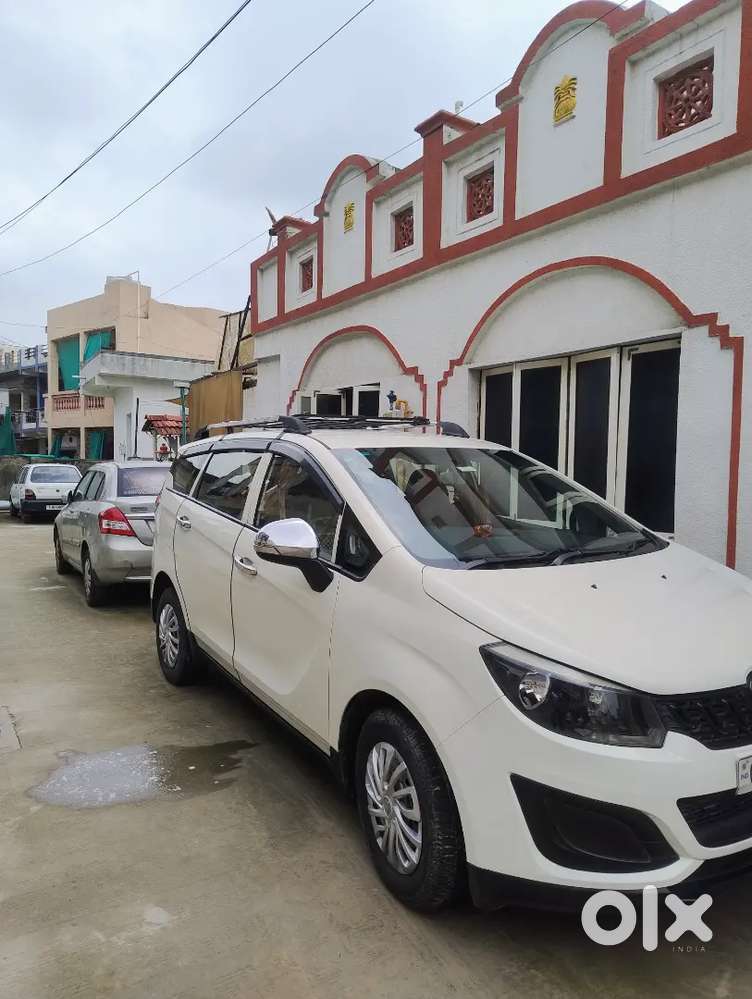 Mahindra Marazzo 20-10-2018 Original Km 111265  सिर्फ घर में चलाई
