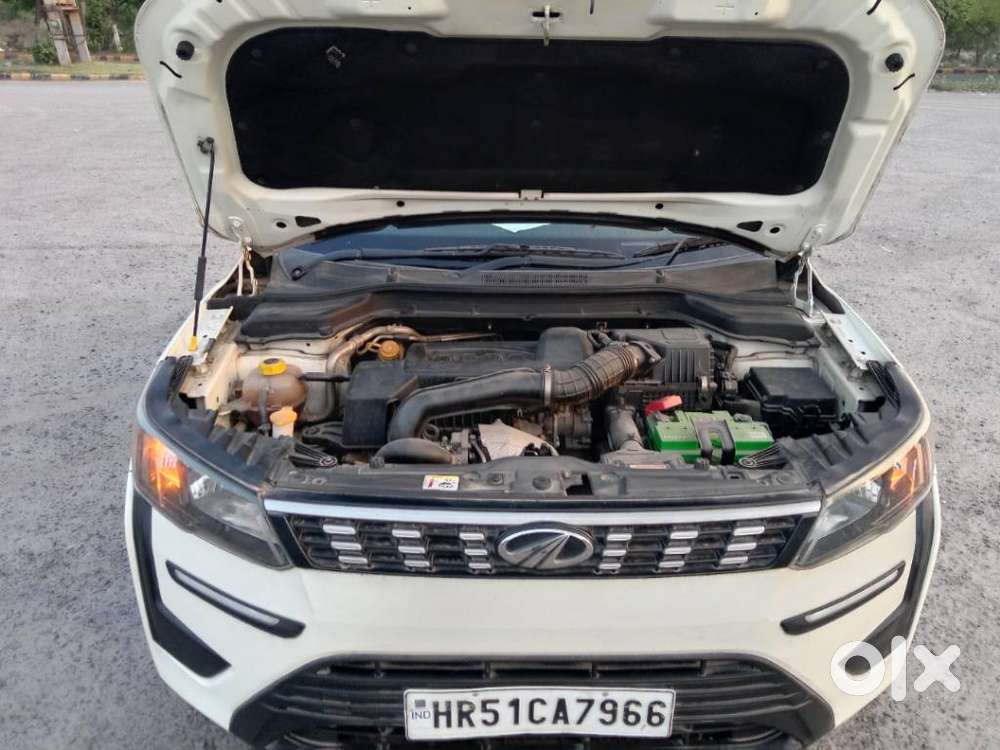 Mahindra Xuv300 W6 Amt Diesel, 2020, Diesel