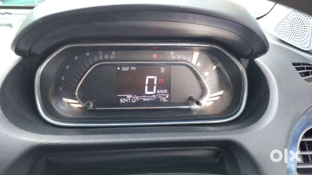 Tata Tiago, 2021, Petrol