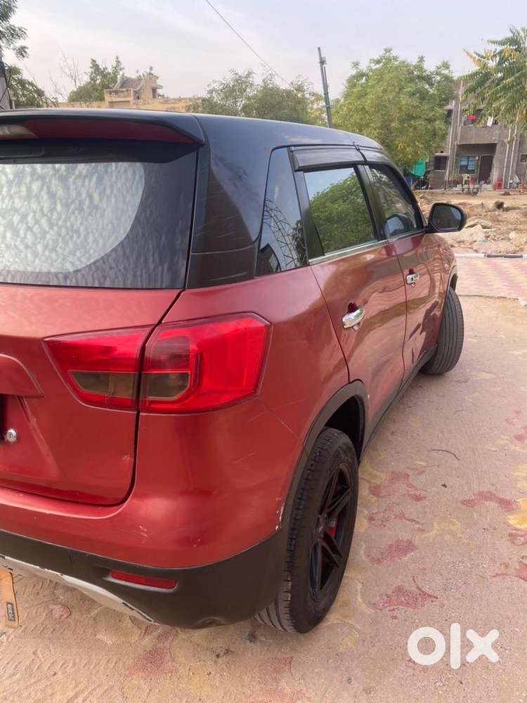 Loan Available Maruti Suzuki  Brezza 2017 Diesel 100000 Km Driven