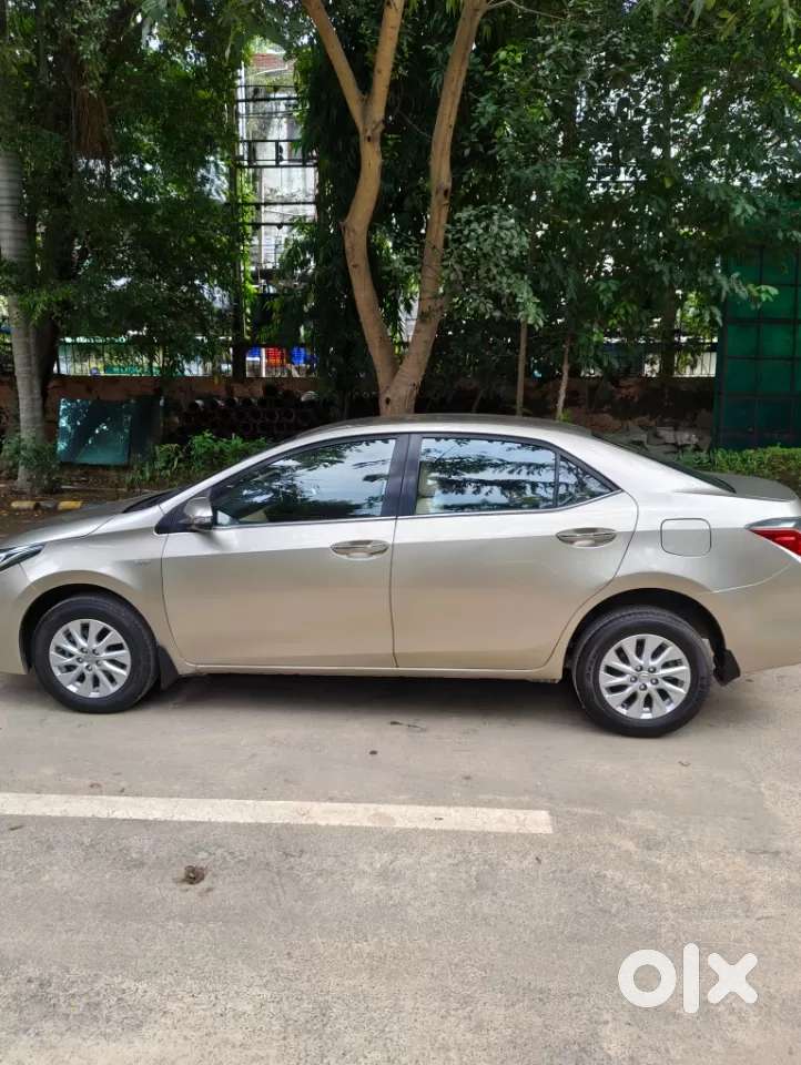 Toyota Corolla Altis 1.8 G Cvt, 2017, Petrol