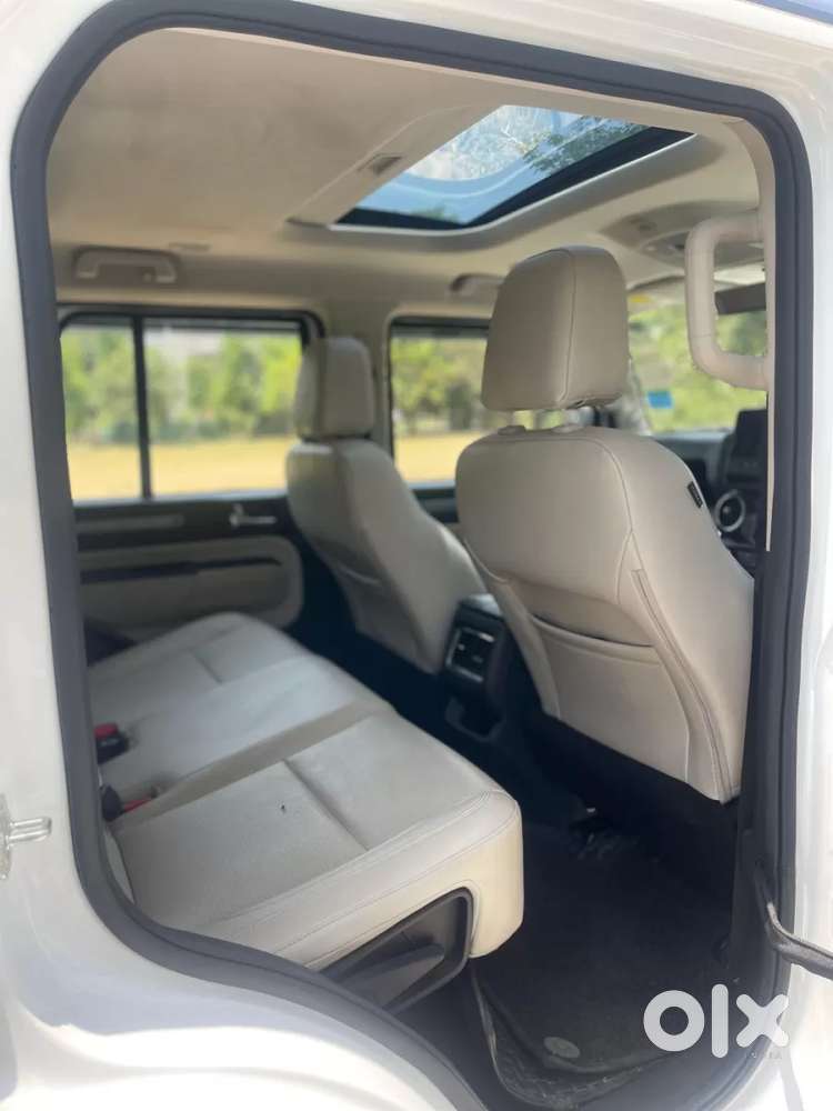 Mahindra Thar Roxx, 2025, Petrol