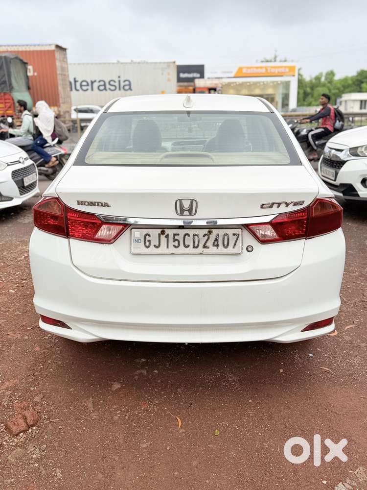 Honda City I-dtec V, 2015, Diesel