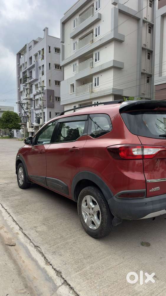 Renault Triber Rxz, 2019, Petrol