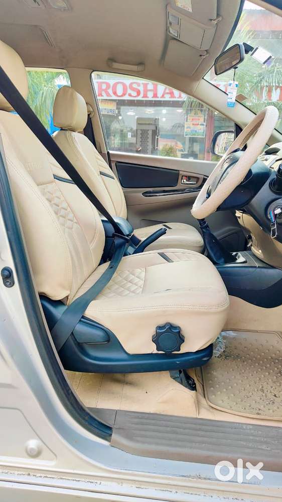 Toyota Innova 2.5 V 7 Str, 2015, Diesel
