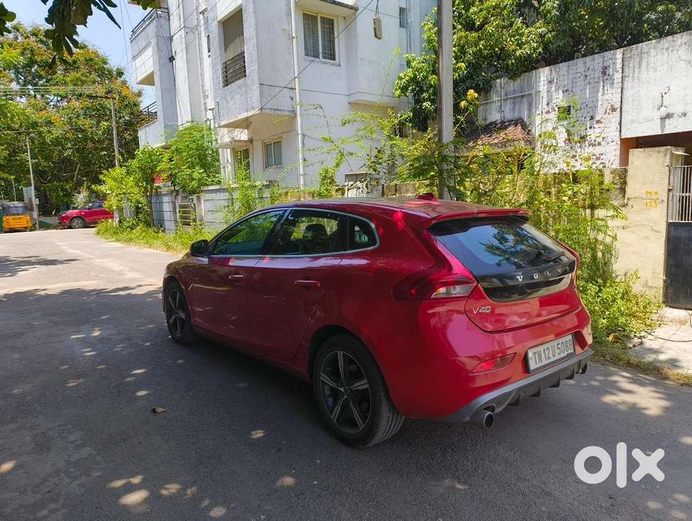 Volvo V40 2017 R Design