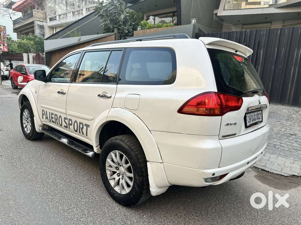 Mitsubishi Pajero Sport Limited Edition, 2014, Diesel