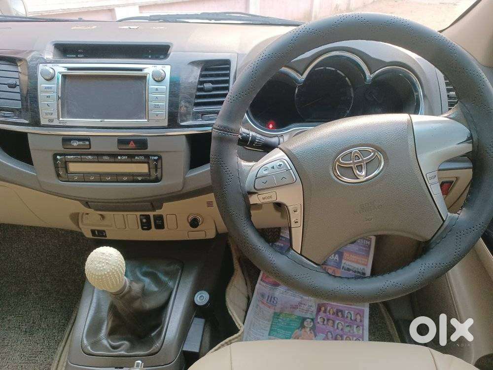 Toyota Fortuner 3.0 4x2 Mt, 2012, Diesel