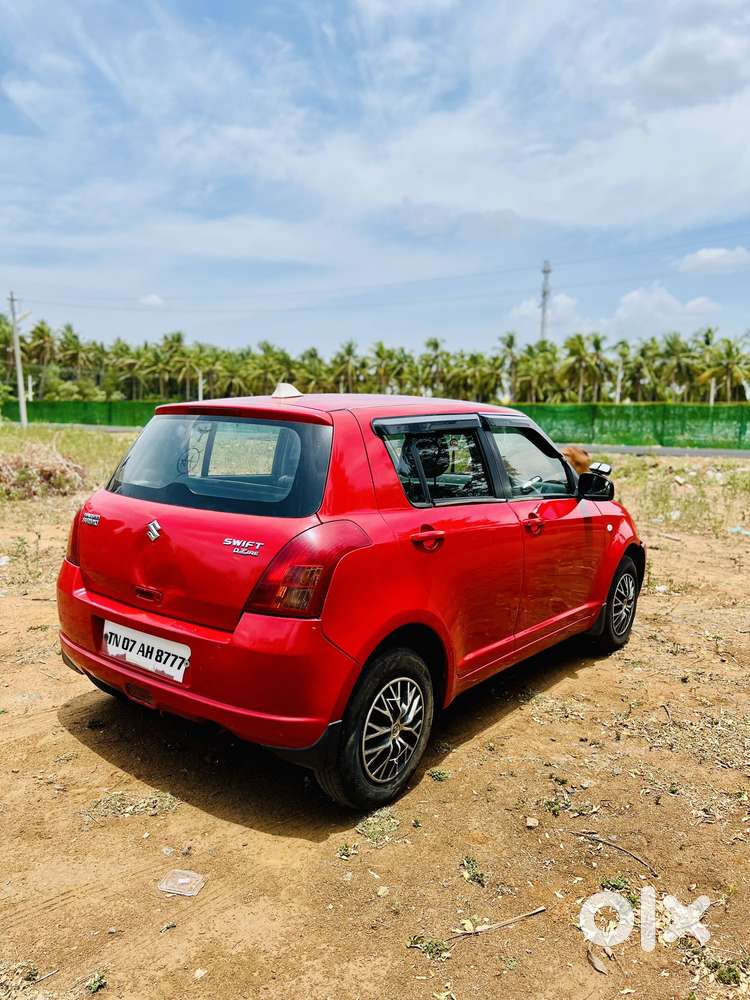 Maruti Suzuki Swift Zxi Bsiii, 2006, Petrol