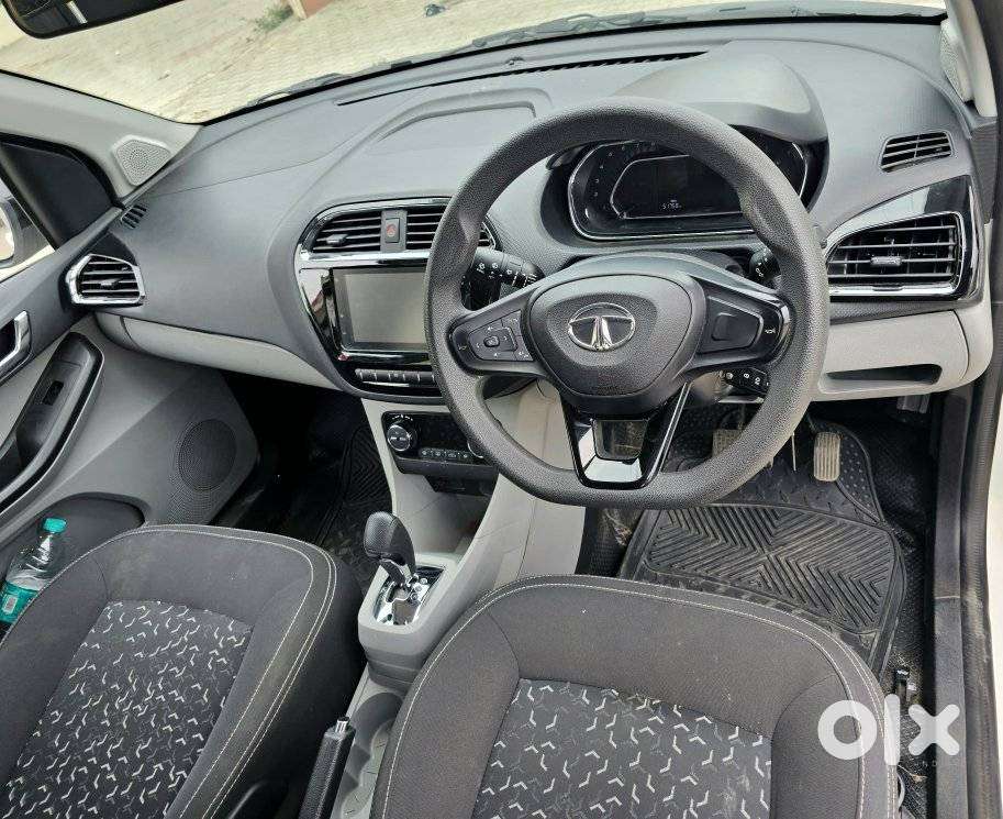 Tata Tiago 1.2 Revotron Xza, 2020, Petrol