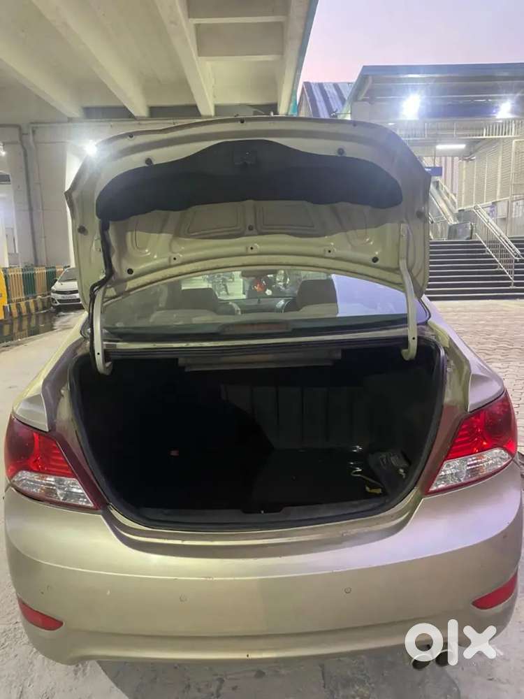 2013 Verna Hyundai Manual