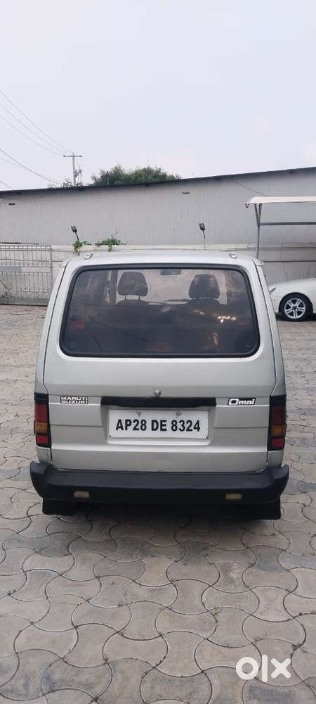 Maruti Suzuki Omni 8 Seater, 2010, Petrol