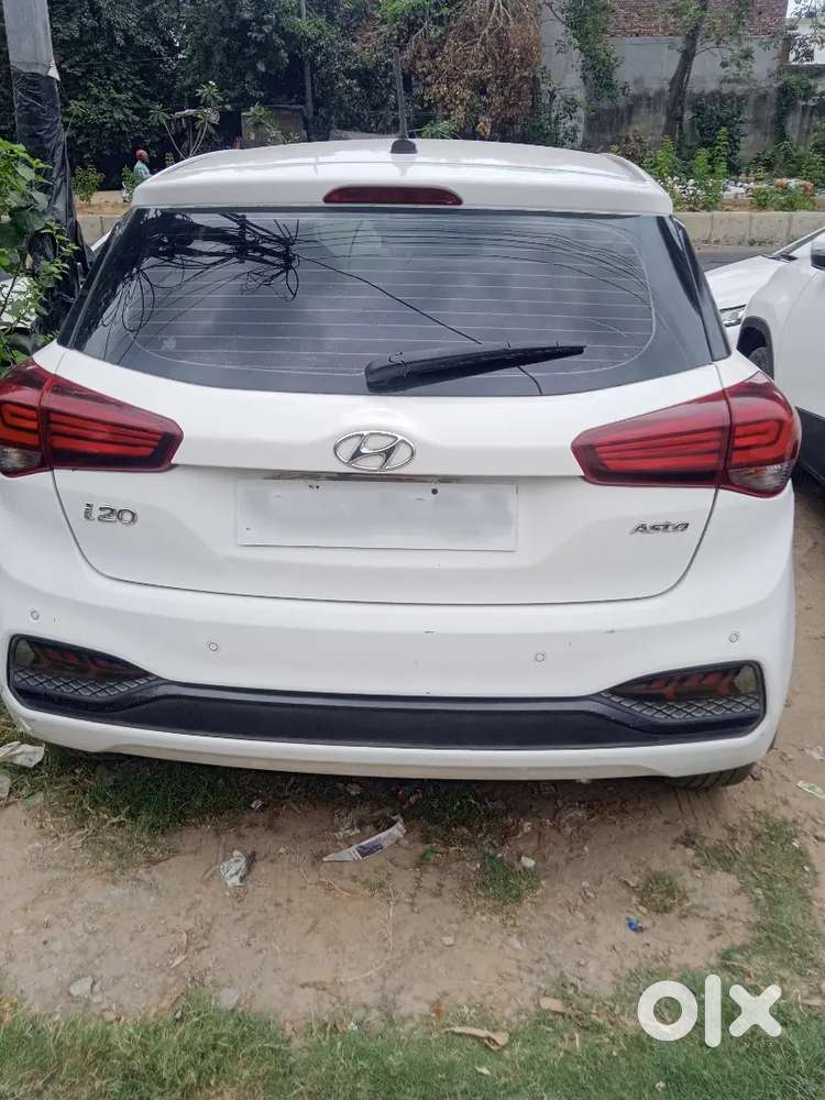 Hyundai I20 2018 Petrol 150000 Km Driven
