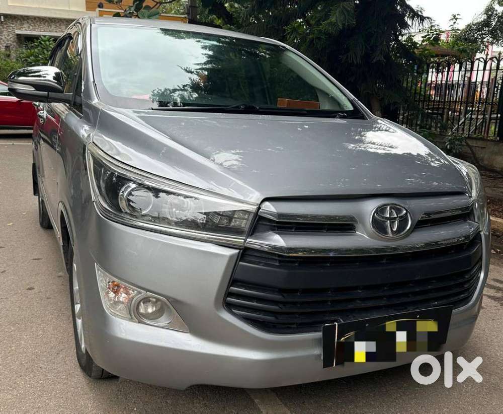 Toyota Innova Crysta 2.4 V, 2017, Diesel