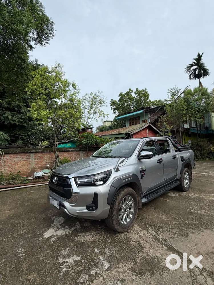 Toyota Hilux 2.8 High 2023