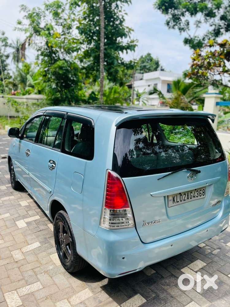 Toyota Innova Diesel 2011 G4 New Paper