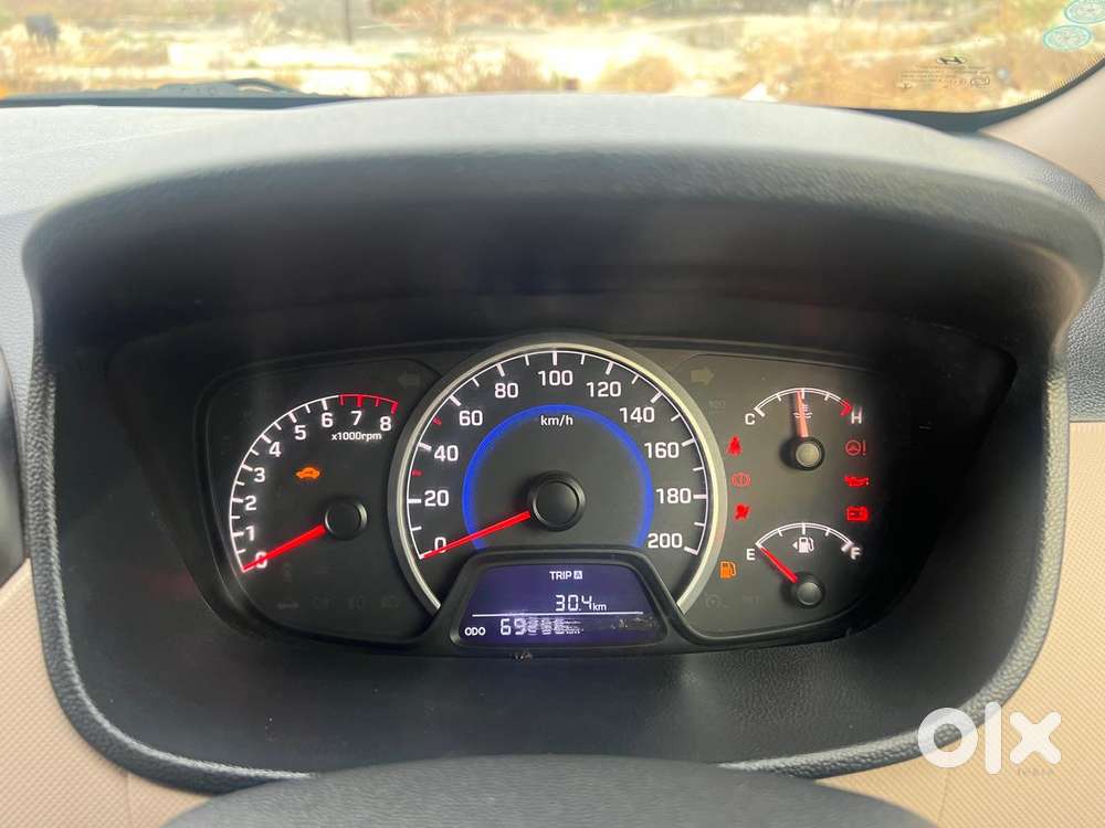 Hyundai Grand I10 Sportz O 1.2, 2018, Petrol