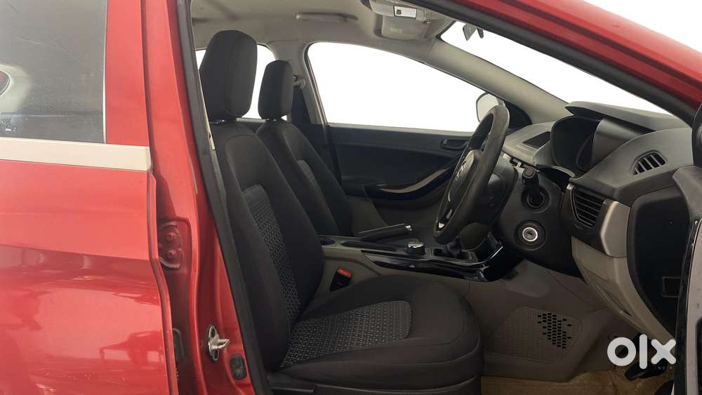 Tata Nexon 1.2 Revotron Xm, 2019, Petrol