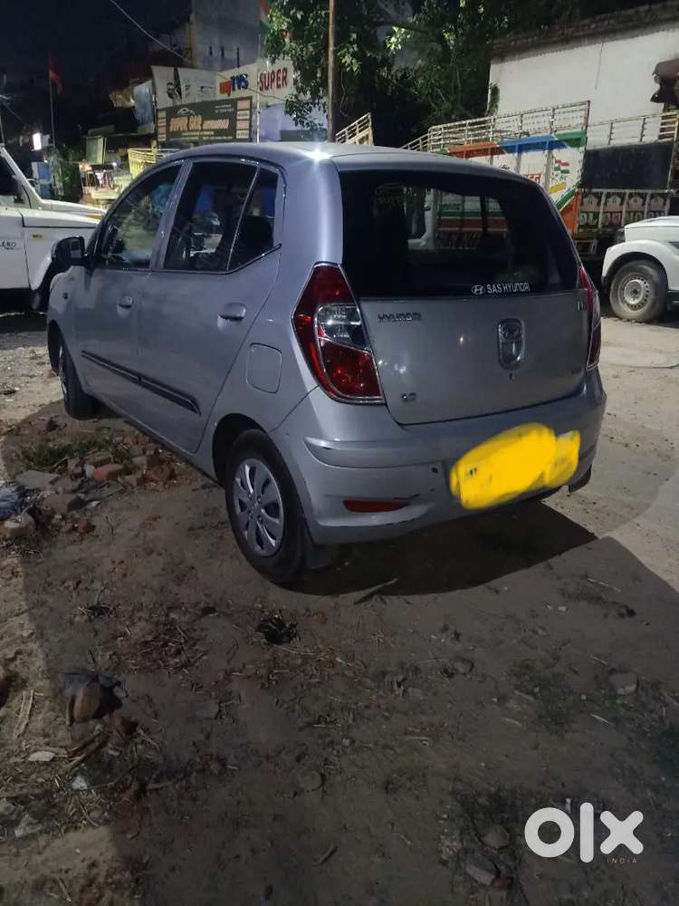 Hyundai I10 2012 Petrol 81000 Km Driven. Kanpur Rto