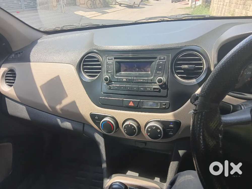 Hyundai Xcent 2014 Petrol 67000 Km Driven