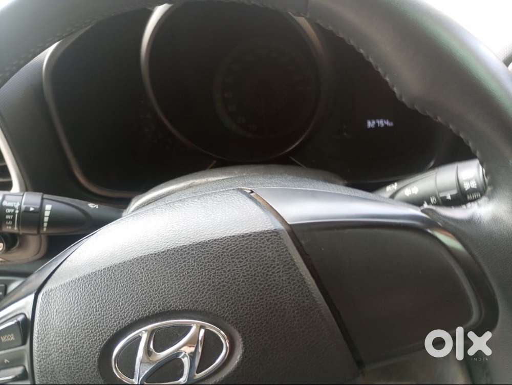 Hyundai Venue Driven 32000km Fresh Condition Model 2022