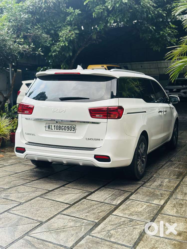Kia Carnival Limousine Plus 7 Str, 2021, Diesel