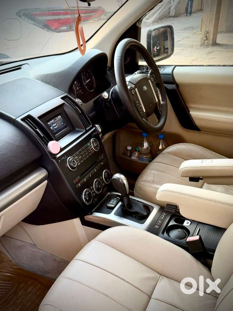 Land Rover Freelander 2 2014, Vvip Number