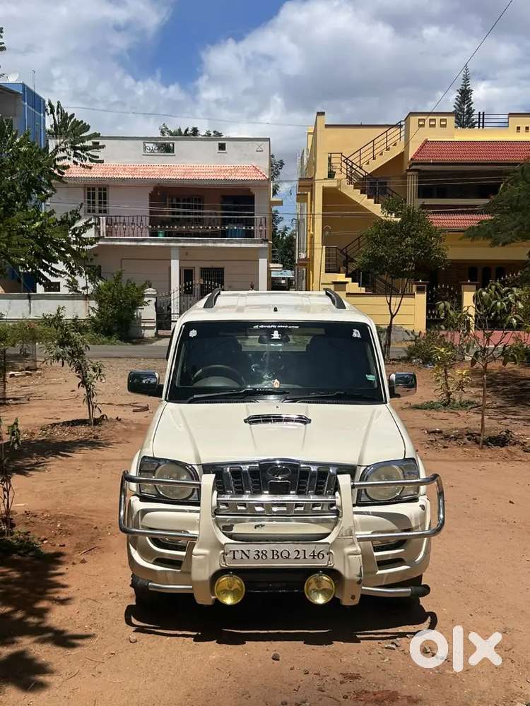 Mahindra Scorpio Classic 2016 Diesel Manual