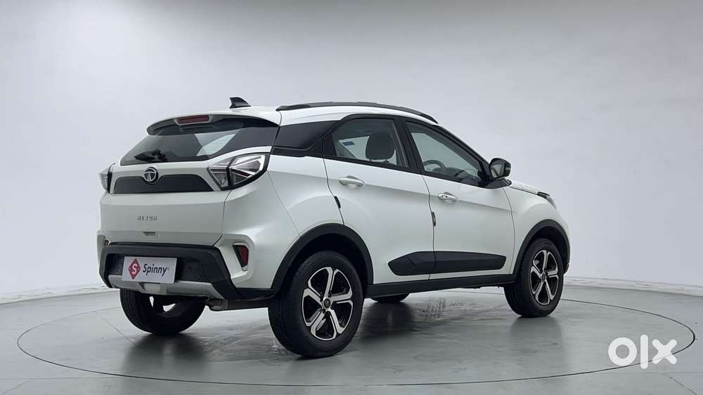 Tata Nexon 1.2 Revotron Xza Plus Hs, 2022, Petrol