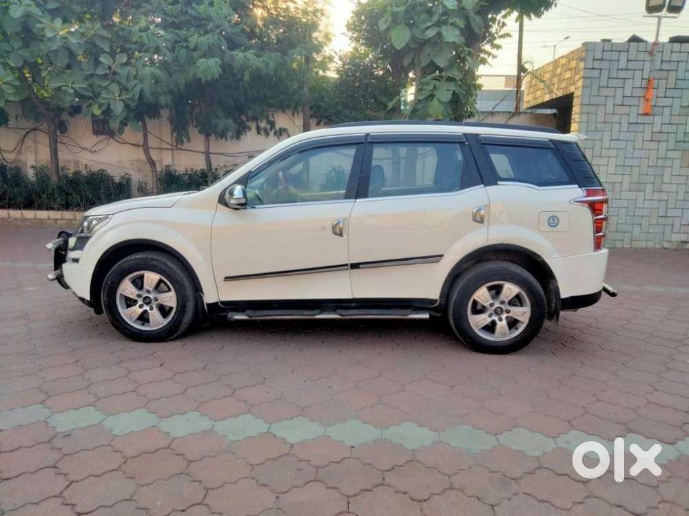 Mahindra Xuv500 W8, 2013