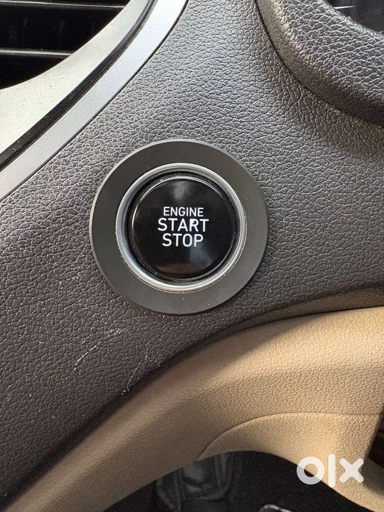 Hyundai Verna 1.5 Sx Petrol Mt, 2021, Petrol